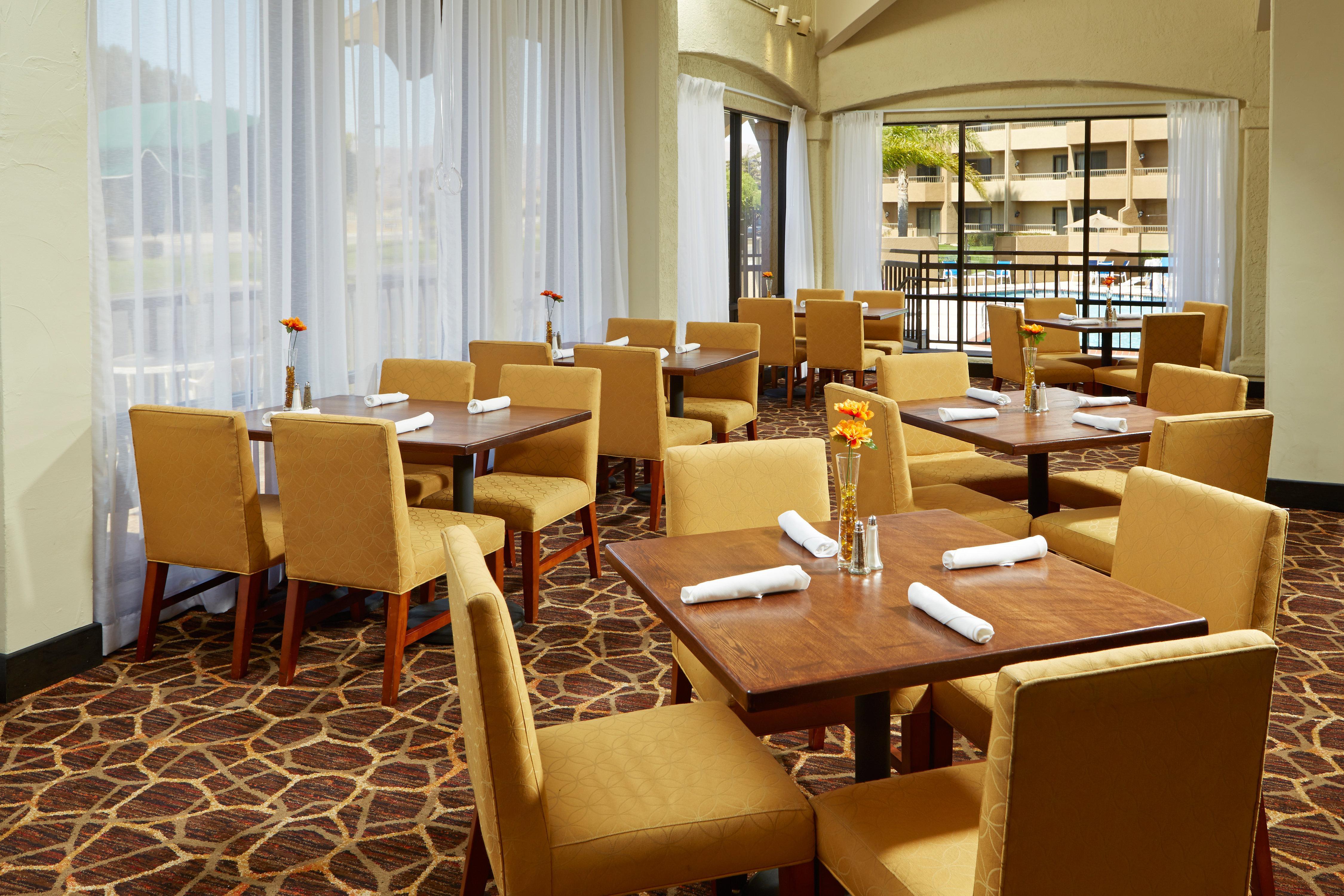 Holiday Inn & Suites Santa Maria By Ihg מראה חיצוני תמונה